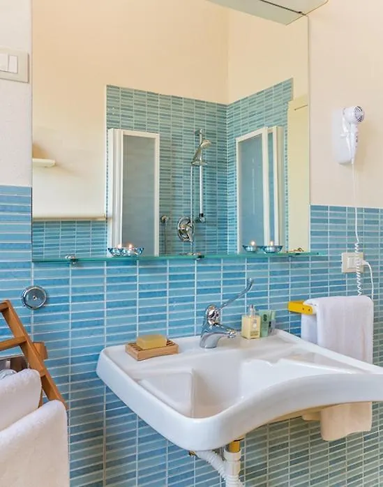 Ginestra Apartment, Into The Vineyard 판자노